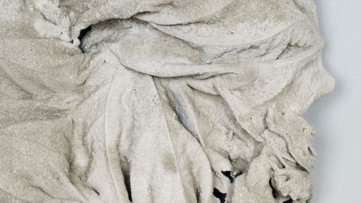&ldquo;Dolce acqua&rdquo;: in mostra a Palazzo Patrizi il dialogo artistico tra Hetty Laycock e Federica Zanlucchi