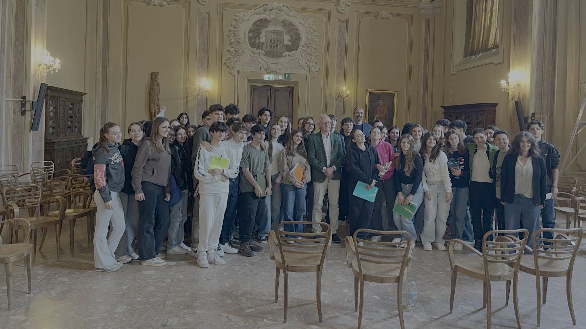 L&rsquo;Europa spiegata ai giovani: al Piccolomini di Siena un incontro che chiude il progetto Peses