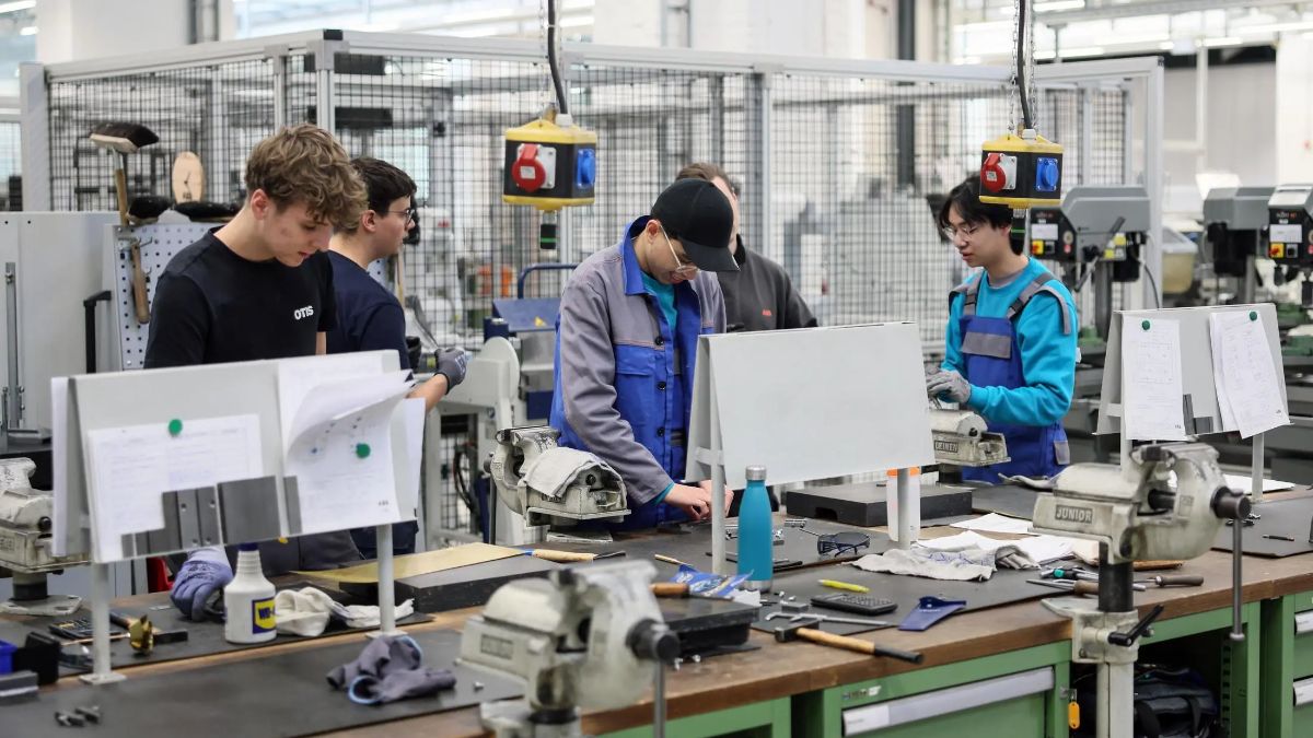 Si moltiplicano le crisi industriali: i casi della Electrolux e della Beko