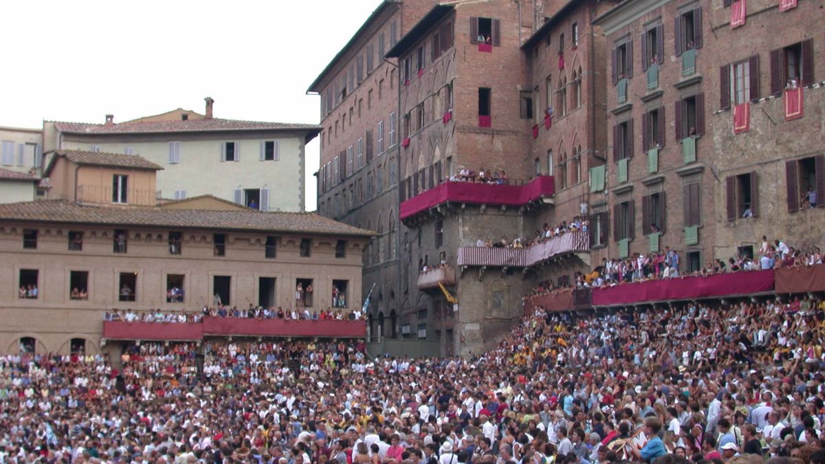 Si entra nel clima del Palio di luglio: definite prove e accessi in piazza