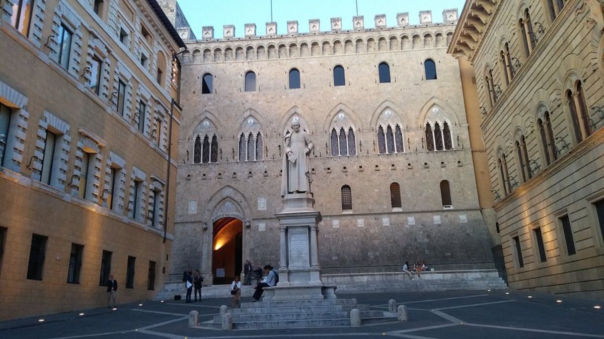 Davvero il governo crede che la concentrazione delle banche faccia bene all&rsquo;economia italiana?
