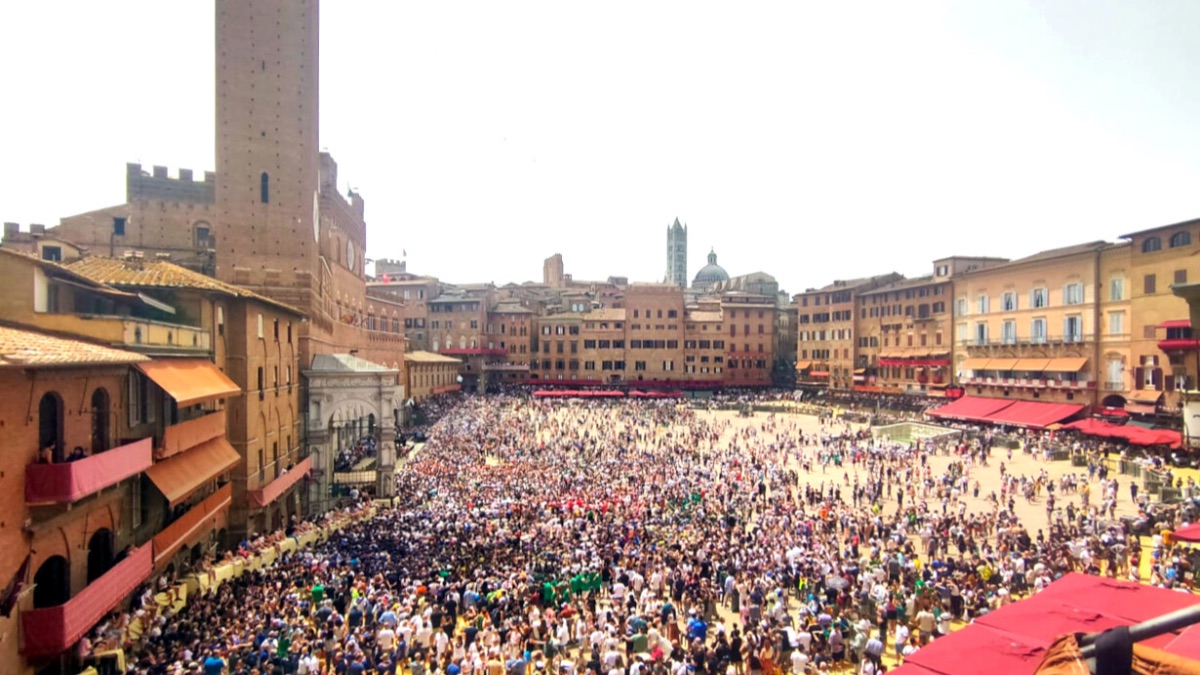 La sorte decide il futuro della festa: chi va a prendere il cavallo?