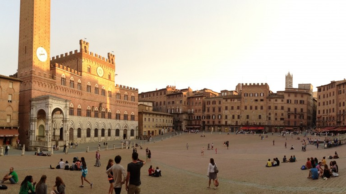 Toscana: il turismo cambia volto per proteggere chi ci vive