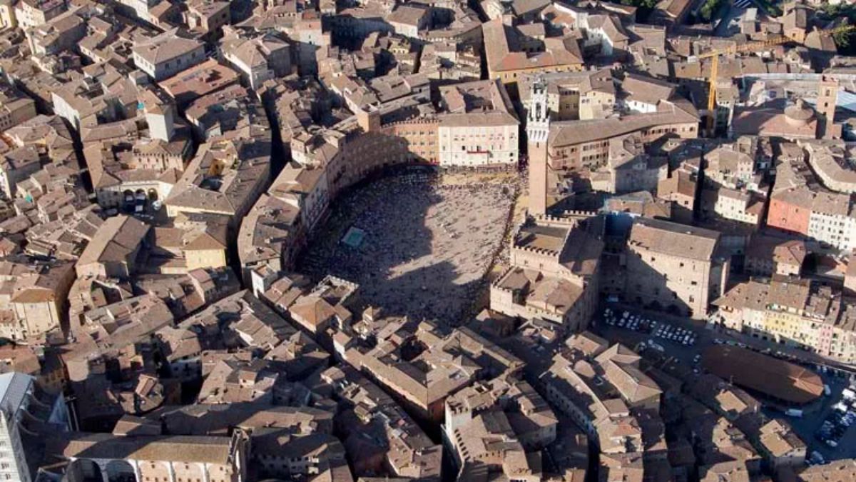 Programma, coalizione e candidatura a sindaco: tutti i nodi del centrosinistra di Siena