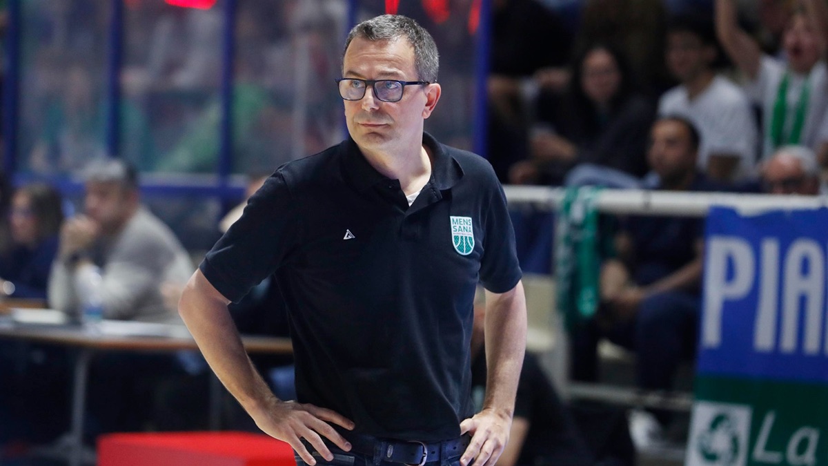 La Note di Siena Mens Sana Basketball conferma Federico Vecchi nel ruolo di capo allenatore della prima squadra anche per la stagione 2026/2027.
