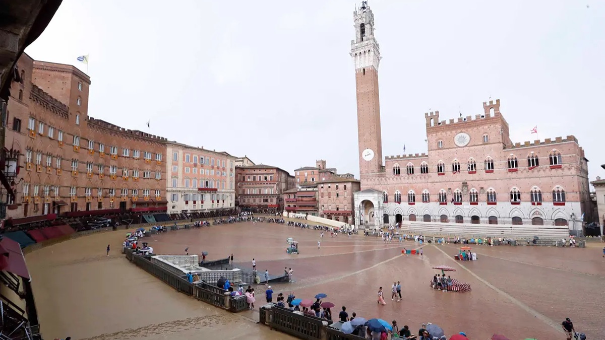I Palii rinviati del XXI secolo