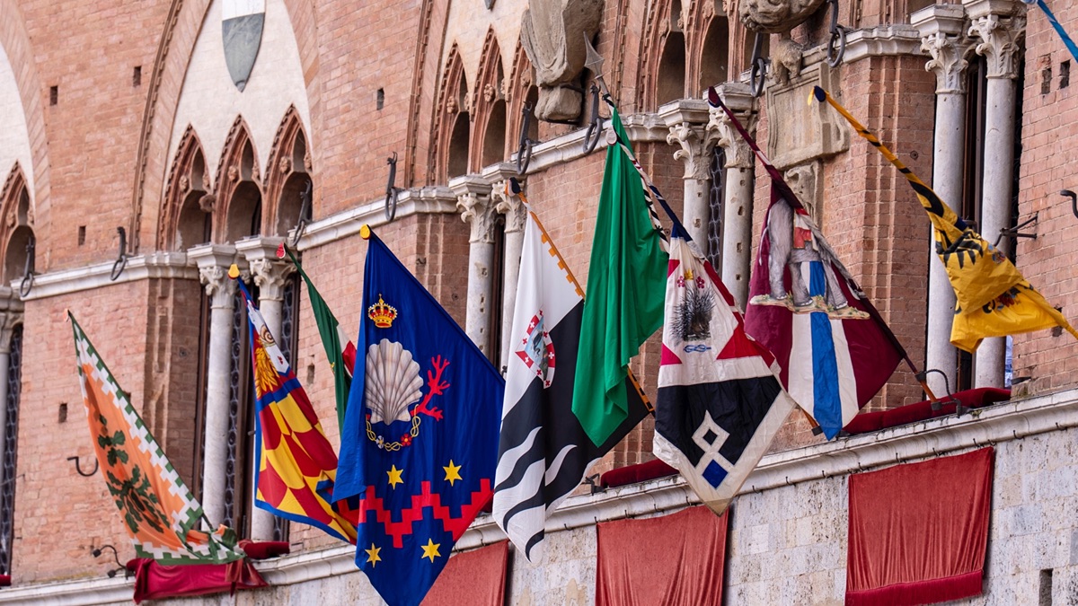 Ancora maltempo: bandiera verde e Carriera rinviata a domani