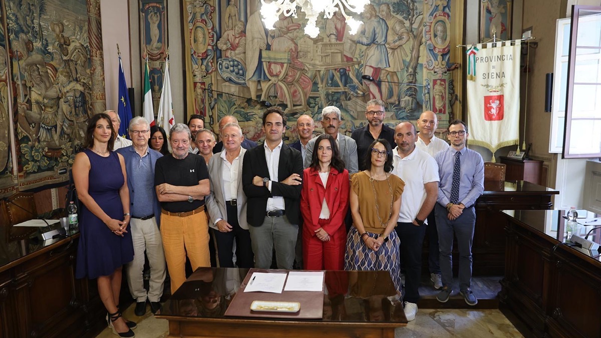 Rilancio del territorio, firmato a Siena un accordo per anticipare le crisi