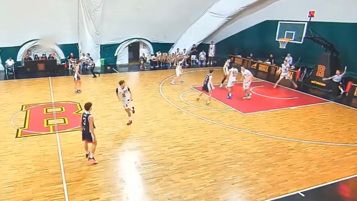 Virtus, esordio amaro a Roma: i rossobl&ugrave; cedono 85-65