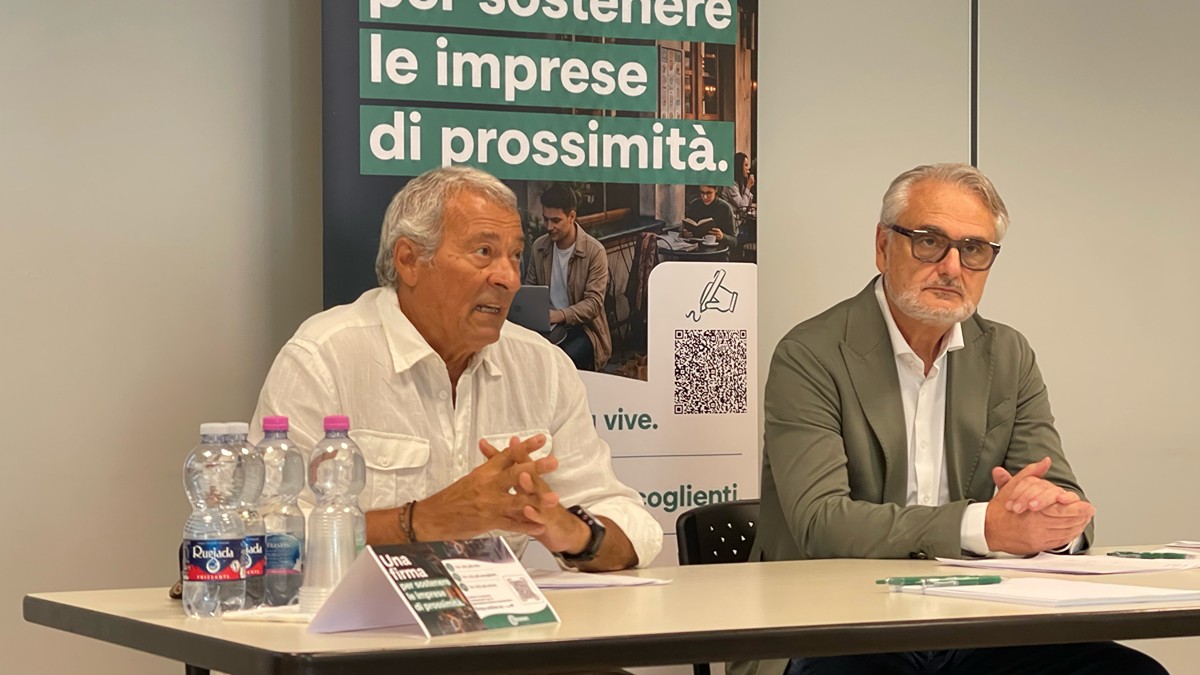 Confesercenti, al via la raccolta firme per salvare il commercio di prossimit&agrave;