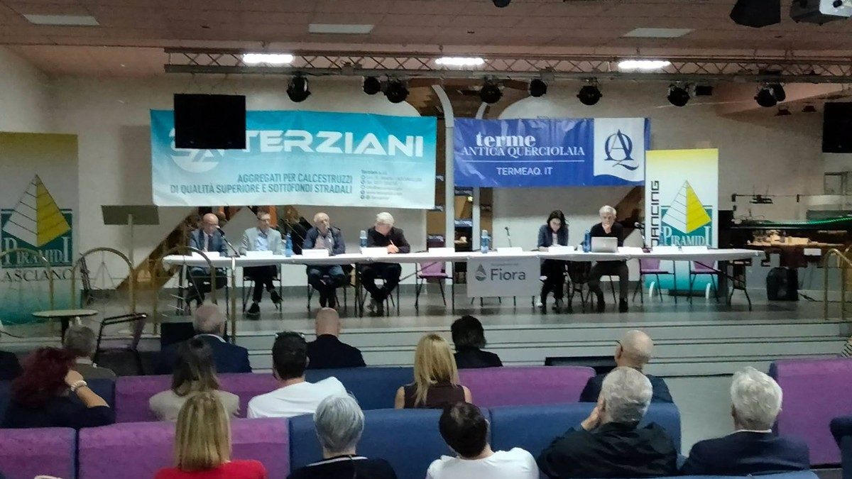 Crete senesi, tre Comuni insieme per la ciclovia che pu&ograve; ricucire la Toscana del Sud
